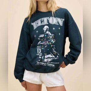 Daydreamer Large Elton John Grey Sweatshirt. 🖤⚡️